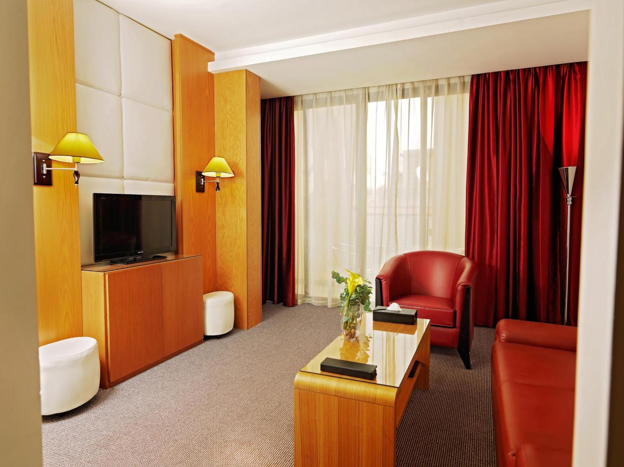 Wh Hotel Бейрут Экстерьер фото