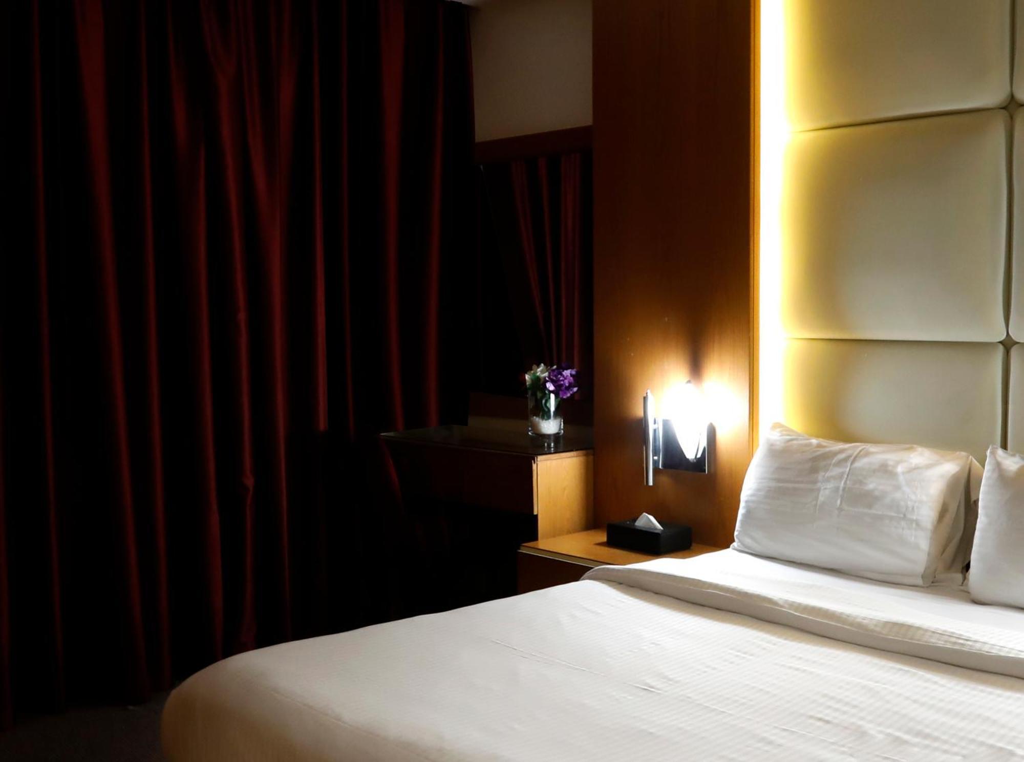 Wh Hotel Бейрут Экстерьер фото